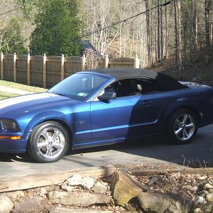 07 Vista Blue Metallic Covertible