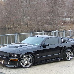 2005 Mustang Cervini Kit 220