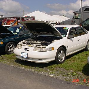 1994 Ford Taurus SHO