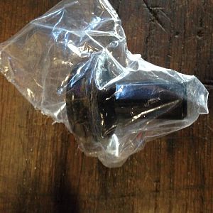 Shift boot retainer