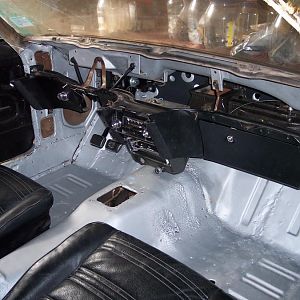 11/14/16 Installed lower dash.