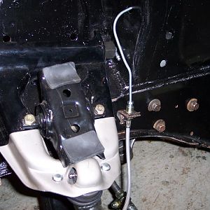 11/25/16 Ran the brake line to the l/s front brake & relocated the soft line to hard line bracket.