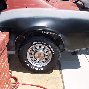 225/70R-14 Cooper Cobra Radial GT.