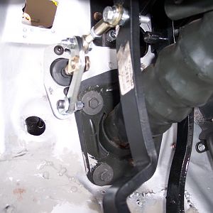 5/27/17 Clutch pedal linkage to clutch master cylinder.