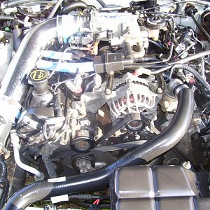 02mustang engine
